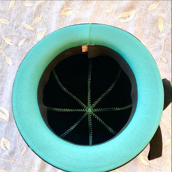 Gorgeous VINTAGE Womens Cloche Gatsby Hat Turquoise and Black - Size XS - Picture 7 of 15